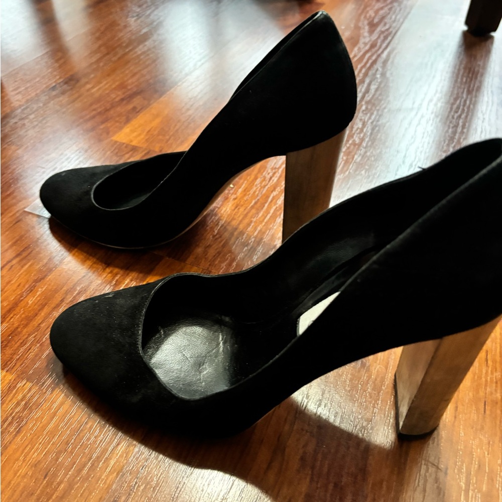 Jimmy Choo Black w Wood Heels